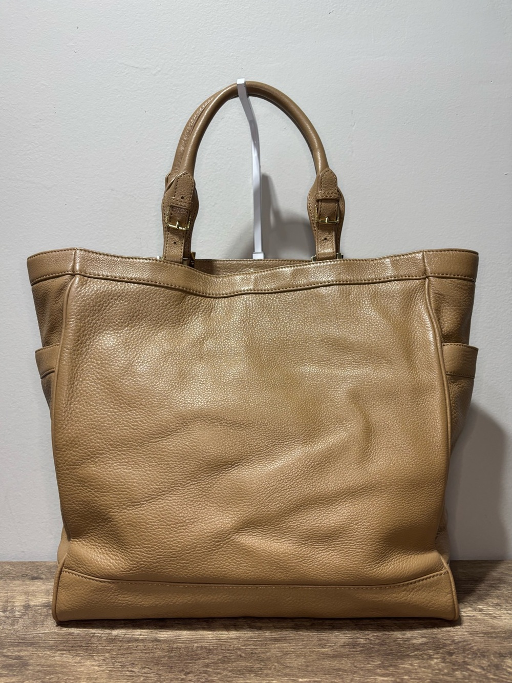 Tory Burch Kipp Tote in Sand Dollar - Picture 7 of 12